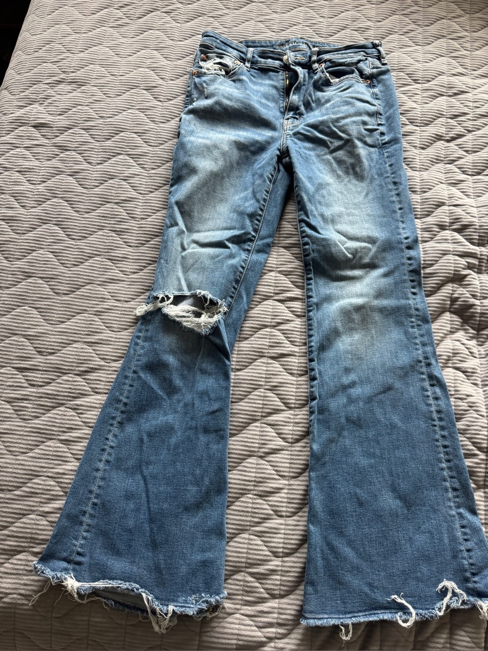 American Eagle Super hi-rise Flare